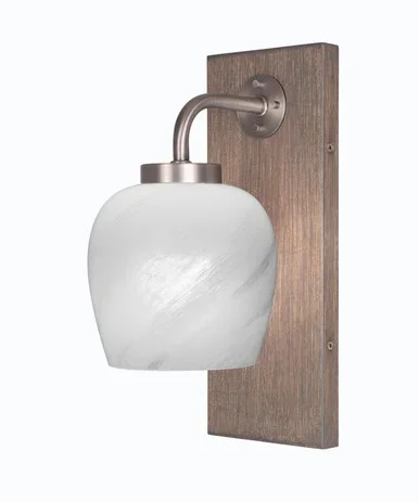 Oxbridge One Light Wall Sconce (1771-GPDW-4811)