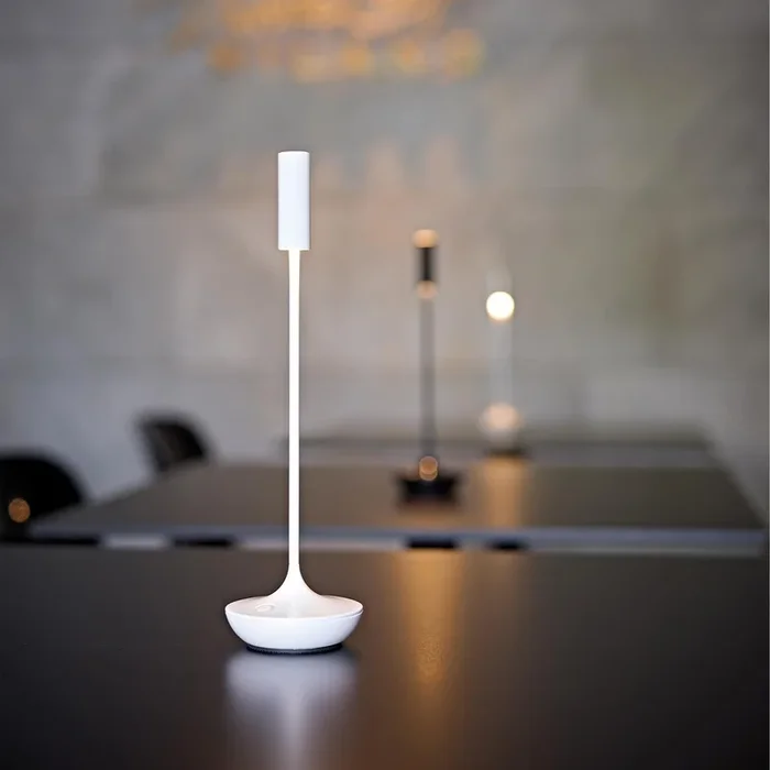 Sigor Akku Tischleuchte Nucandle 1,6W 2700K warmweiß IP54 weiß